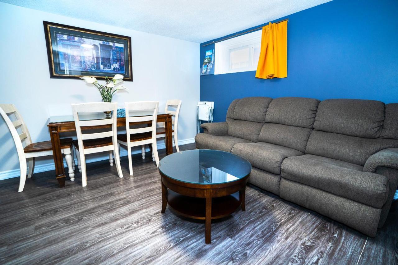 Cozy 3BR 2Bth Suite, A min to Hwy401, 404&DVP Toronto Zewnętrze zdjęcie