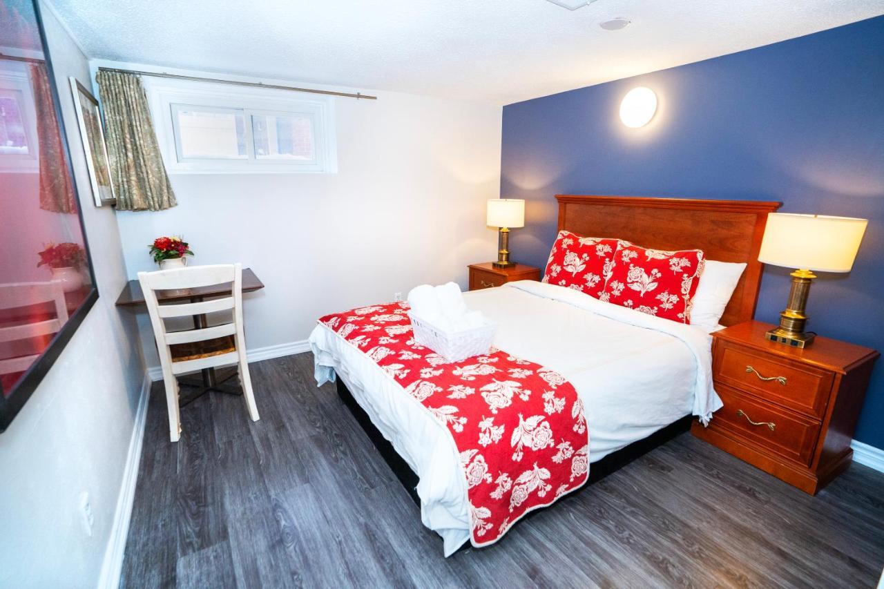 Cozy 3BR 2Bth Suite, A min to Hwy401, 404&DVP Toronto Zewnętrze zdjęcie
